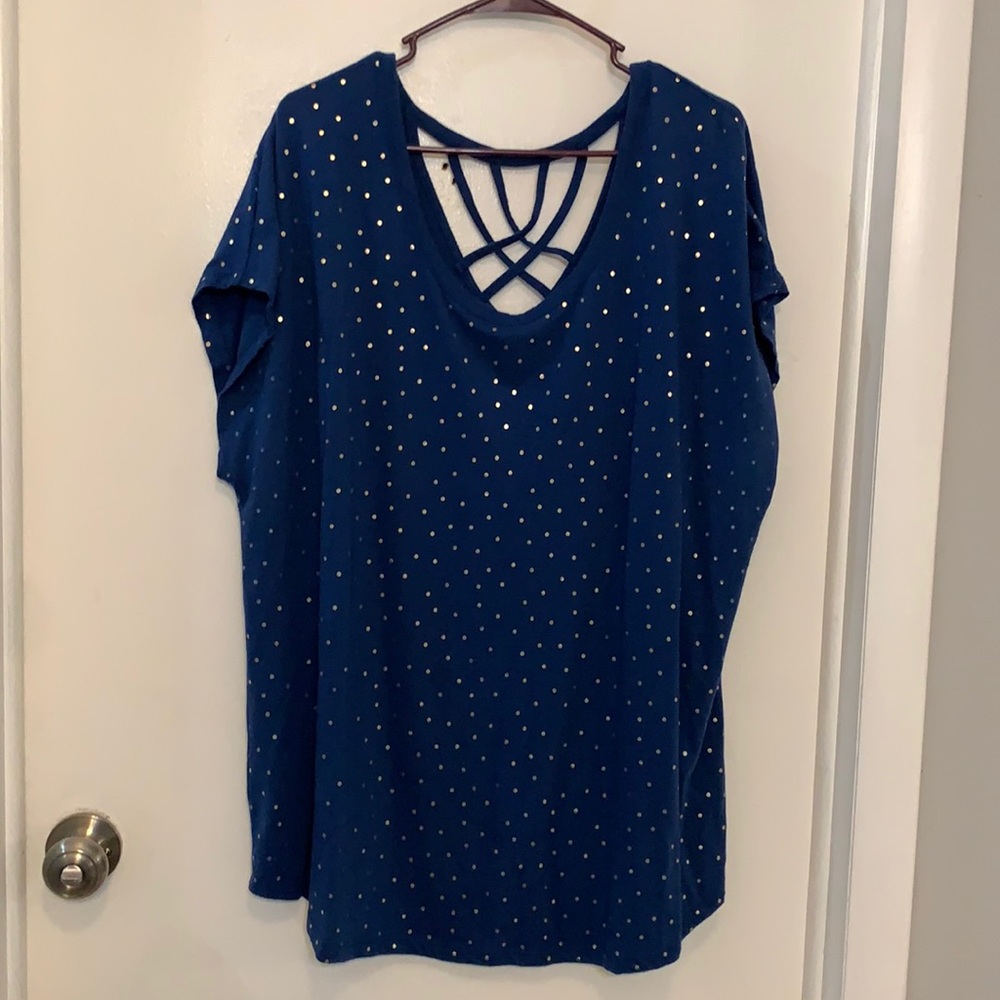 Lane Bryant blue t shirt with gold foil dot pattern pattern. Size 22/24.